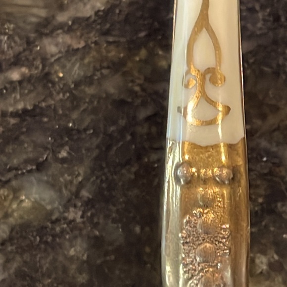 🎩NIPPON🎩PORCELAIN LADDLE W/FLORAL DESIGN & ORNATE GOLD TIPPED HANDLE VINTAGE - Picture 6 of 6